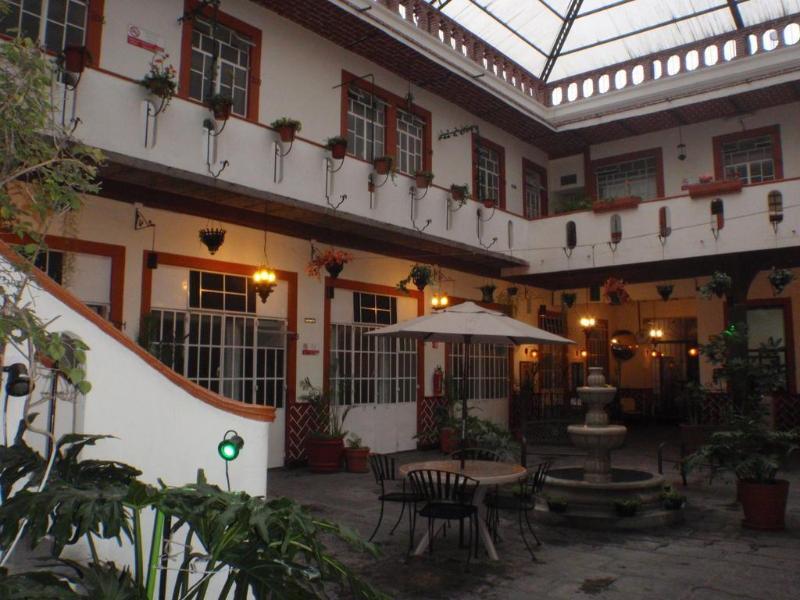 Capital O Del Paseo Hotel Puebla Exterior foto